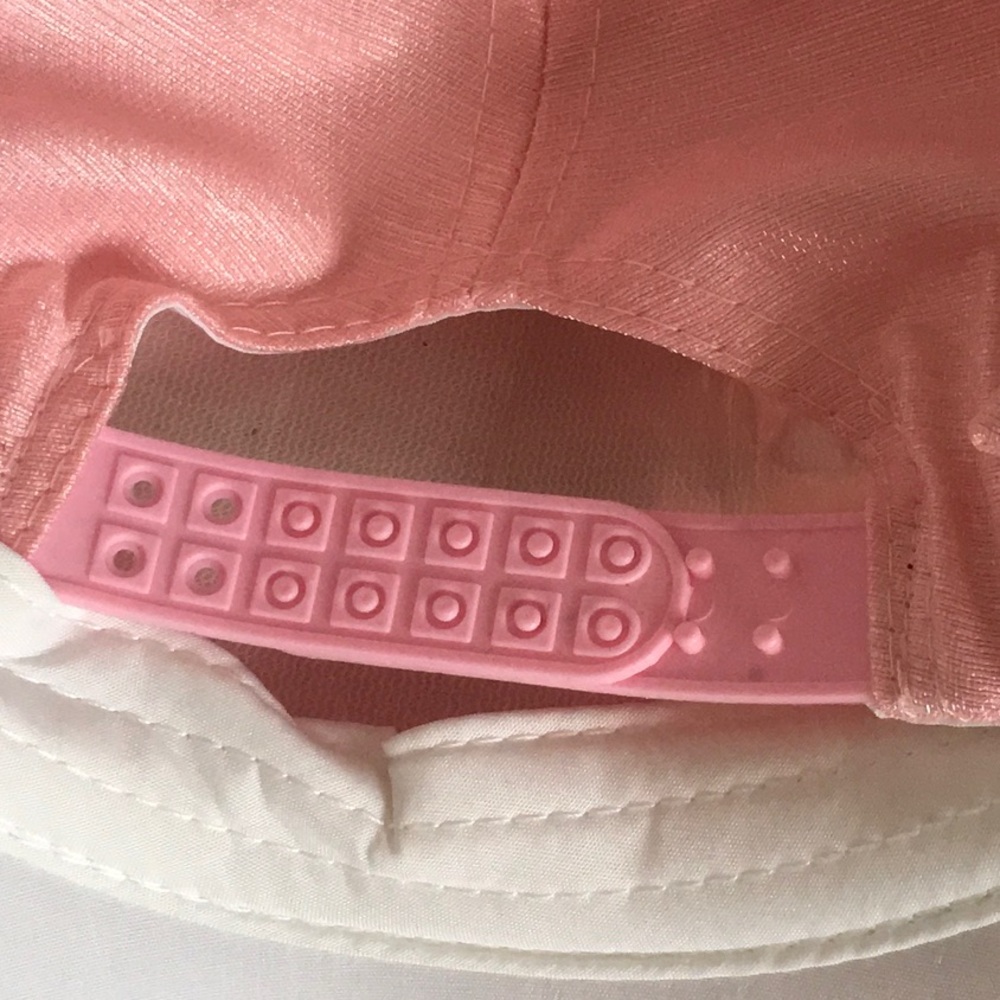 Pink Pearl and Rhinestone Cap
NEW! - Picture 6 of 10